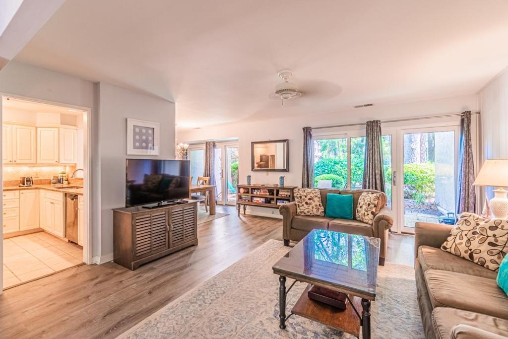 Вілла Pet Friendly! 503 Plantation Club Walk To Pool Sleeps 6 Sea Pines Гілтон-Гед-Айленд Екстер'єр фото